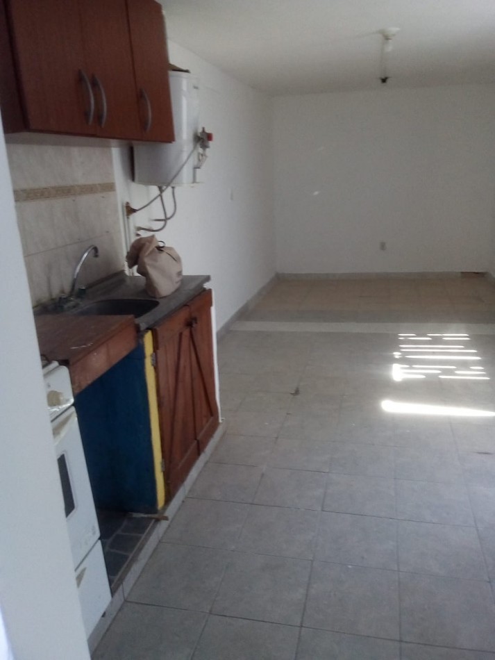 Se alquila PH 2 ambientes 
