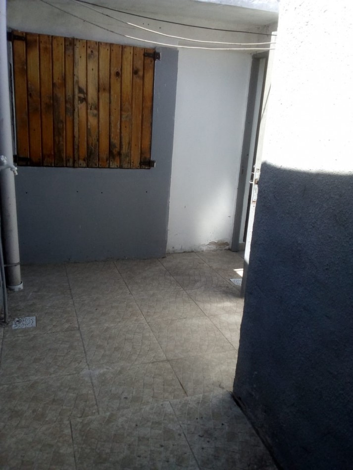 Se alquila PH 2 ambientes 
