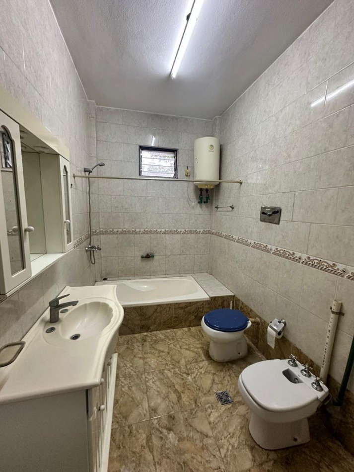Se alquila depto 2 Ambientes en Florencio Varela - Barrio Santa Rosa
