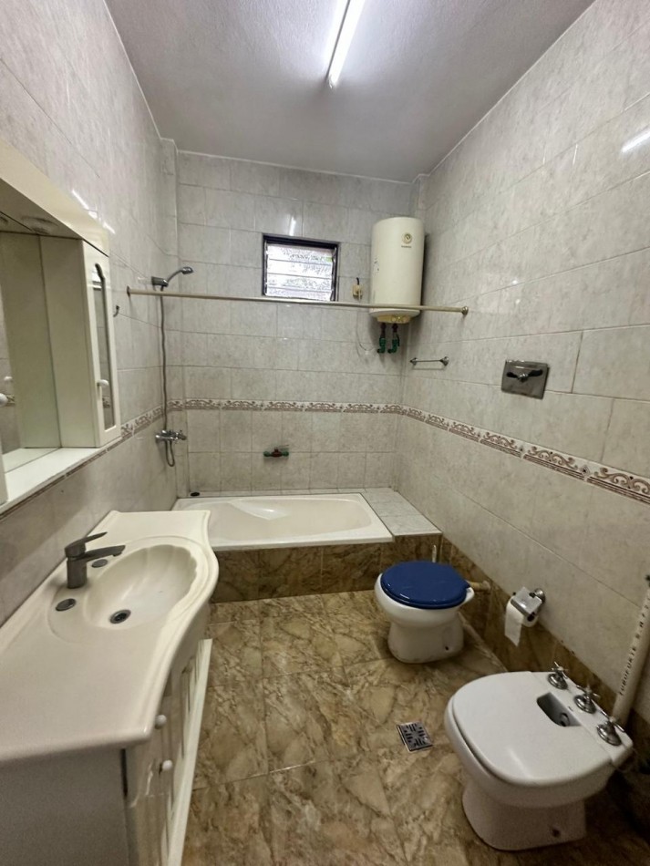 Se alquila depto 2 Ambientes en Florencio Varela - Barrio Santa Rosa