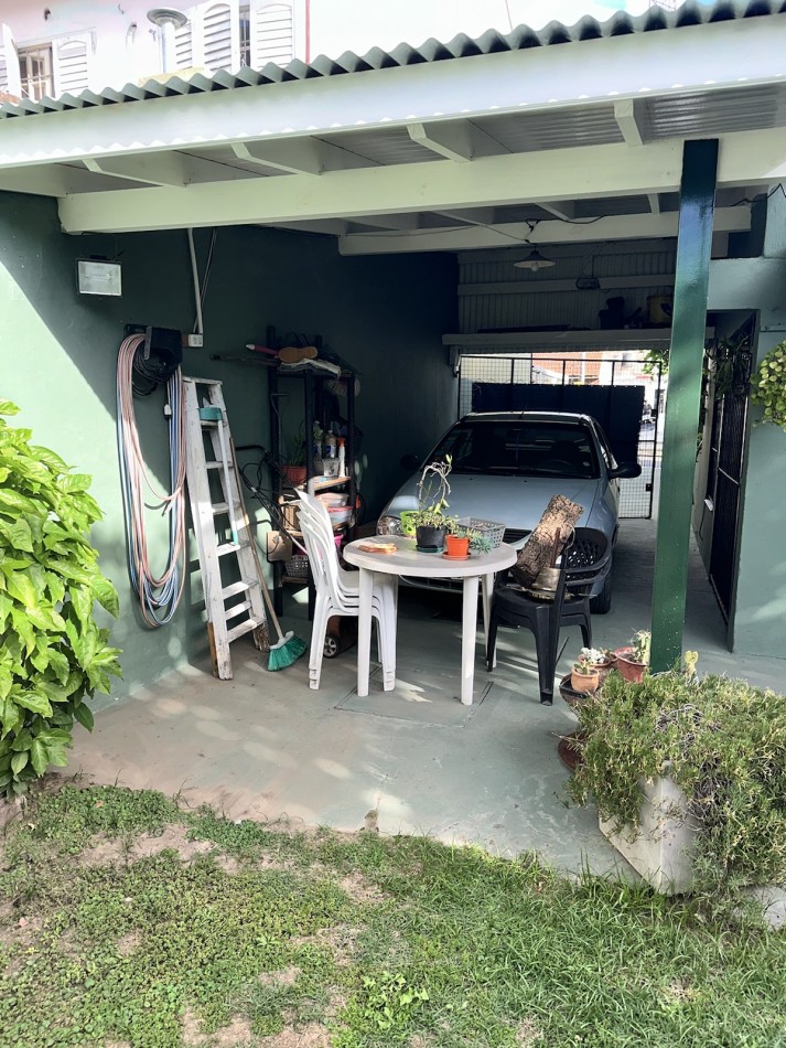 OPORTUNIDAD EXCELENTE CASA EN VENTA 4 AMBIENTES - QUILMES OESTE - APTA CREDITO HIPOTECARIO