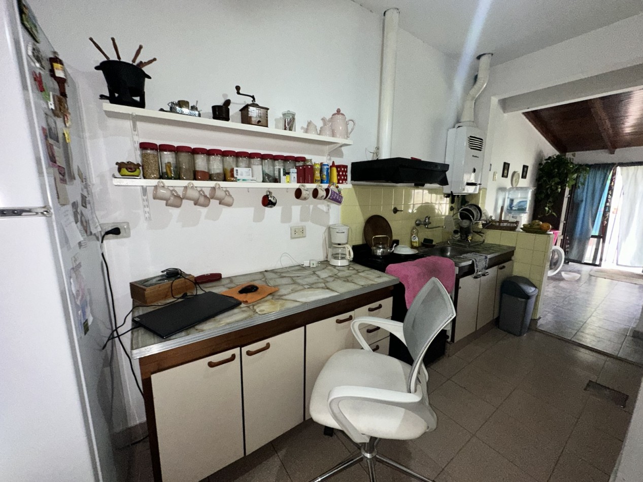 OPORTUNIDAD EXCELENTE CASA EN VENTA 4 AMBIENTES - QUILMES OESTE - APTA CREDITO HIPOTECARIO