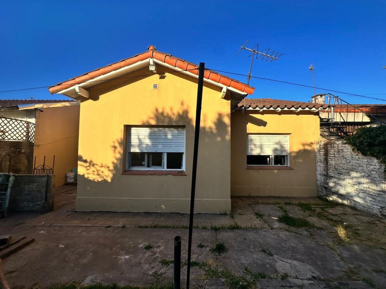 SE VENDE CASA DE 4 AMBIENTES APTA CREDITO HIPOTECARIO - FLORENCIO VARELA - BOSQUES