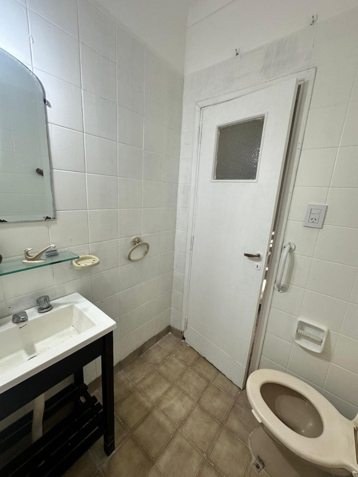 SE VENDE CASA DE 4 AMBIENTES APTA CREDITO HIPOTECARIO - FLORENCIO VARELA - BOSQUES