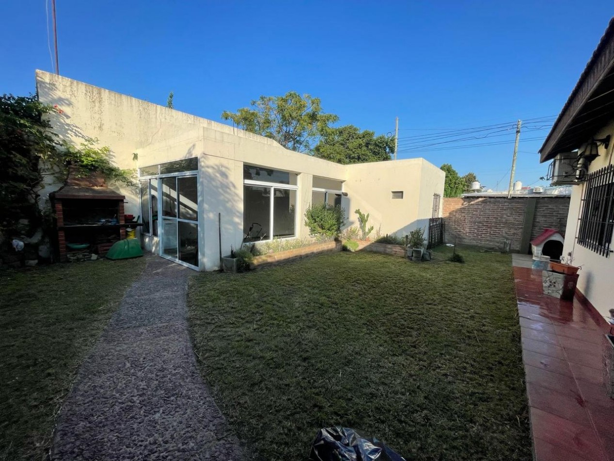  OPORTUNIDAD CASA 3 AMBIENTES EN VENTA - APTA CREDITO HIPOTECARIO - FLORENCIO VARELA