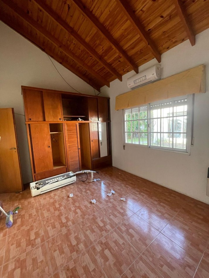  OPORTUNIDAD CASA 3 AMBIENTES EN VENTA - APTA CREDITO HIPOTECARIO - FLORENCIO VARELA