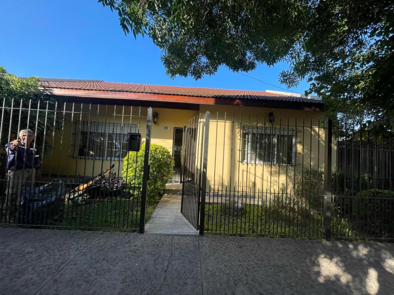  OPORTUNIDAD CASA 3 AMBIENTES EN VENTA - APTA CREDITO HIPOTECARIO - FLORENCIO VARELA