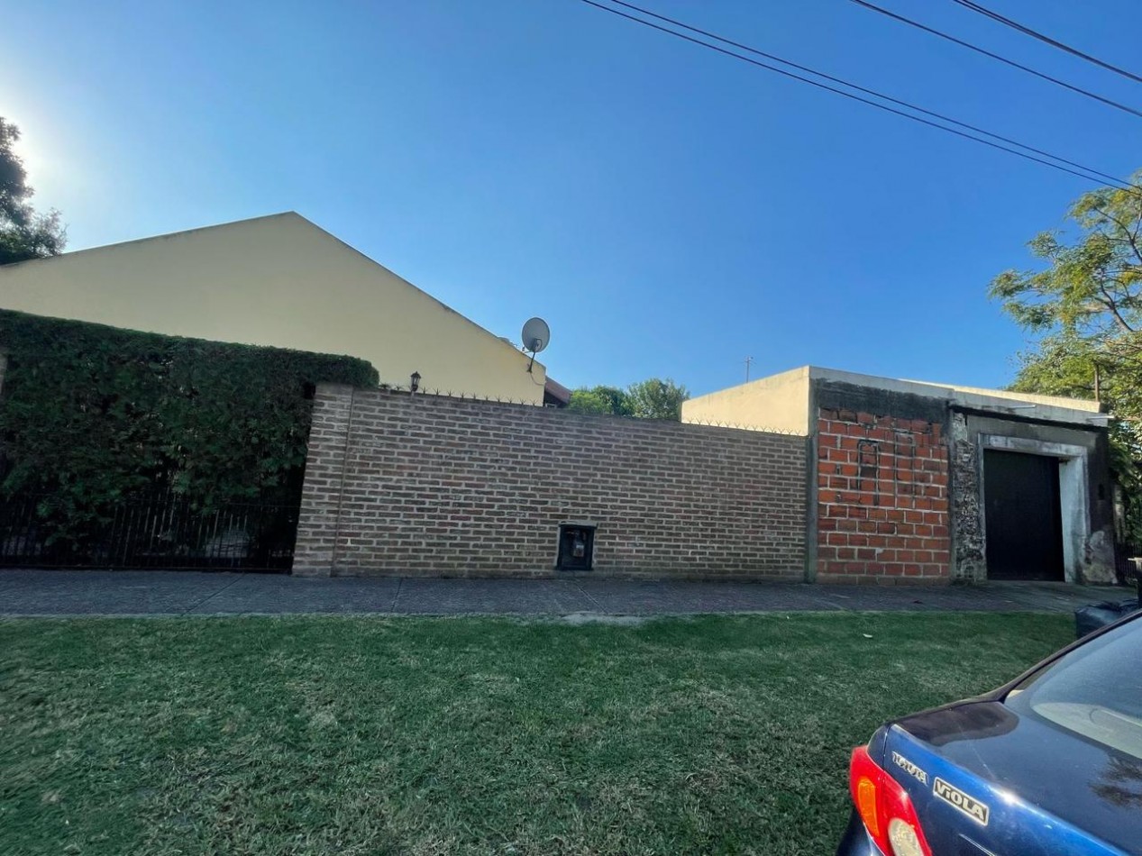  OPORTUNIDAD CASA 3 AMBIENTES EN VENTA - APTA CREDITO HIPOTECARIO - FLORENCIO VARELA