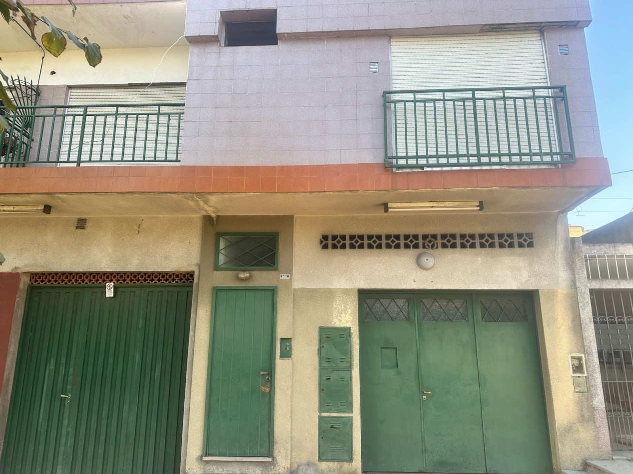 SE ALQUILA DEPARTAMENTO TIPO PH DE 3 AMBIENTES - QUILMES OESTE