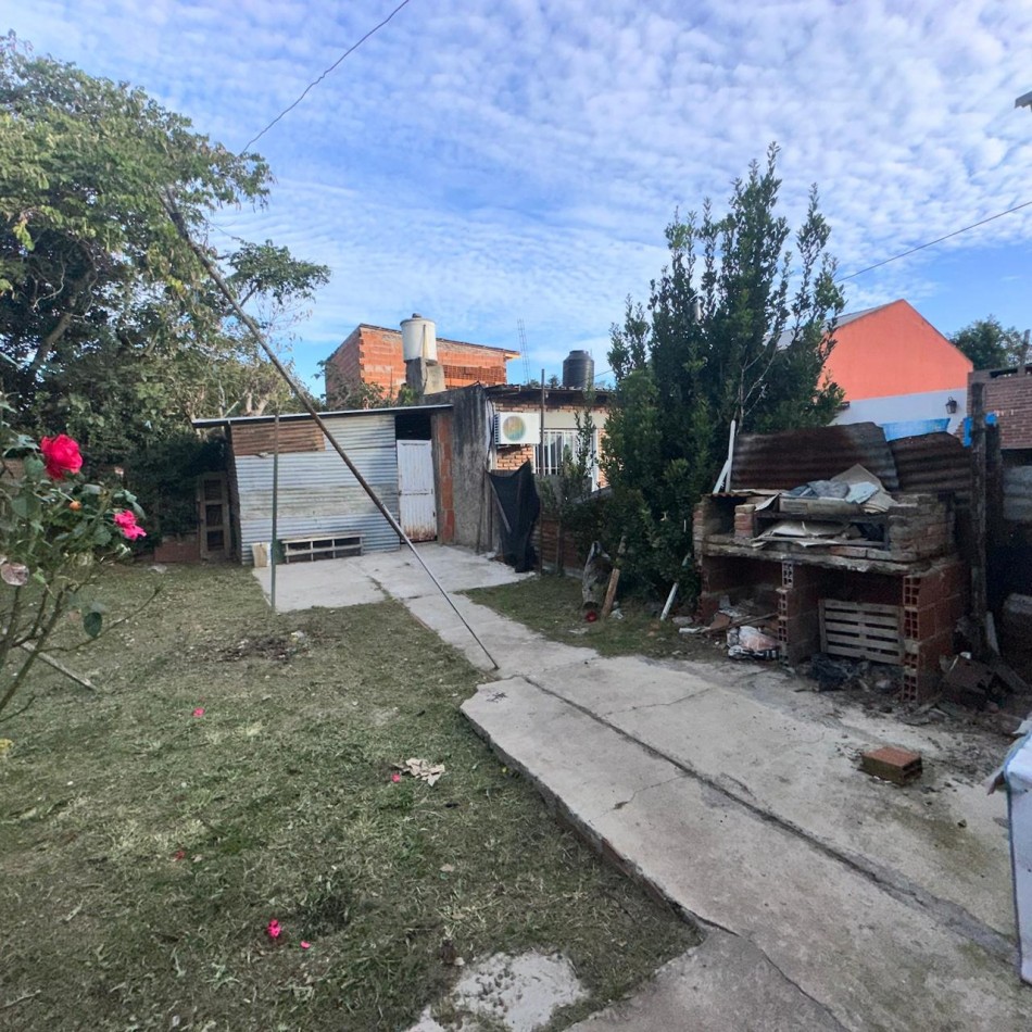 OPORTUNIDAD!!!!! SE VENDE CASA 3 AMBIENTES EN INGENIERO ALLAN