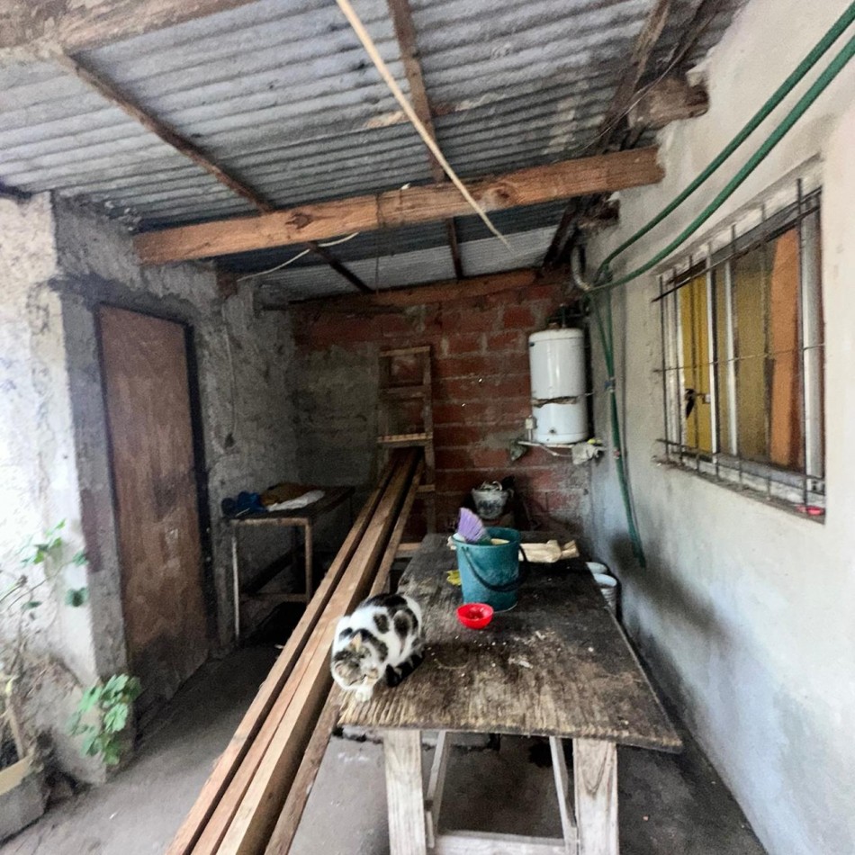 OPORTUNIDAD!!!!! SE VENDE CASA 3 AMBIENTES EN INGENIERO ALLAN