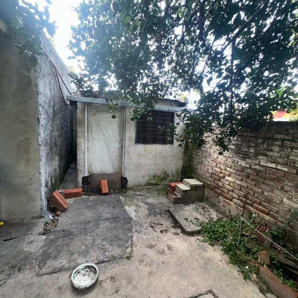 OPORTUNIDAD!!!!! SE VENDE CASA 3 AMBIENTES EN INGENIERO ALLAN