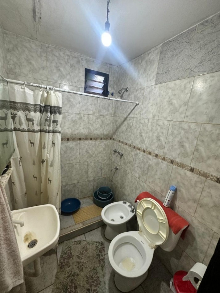OPORTUNIDAD!!!!! SE VENDE CASA 3 AMBIENTES EN INGENIERO ALLAN