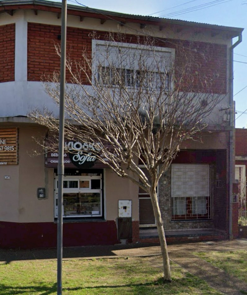 EXCELENTE CASA EN ALQUILER DE 3 AMBIENTES