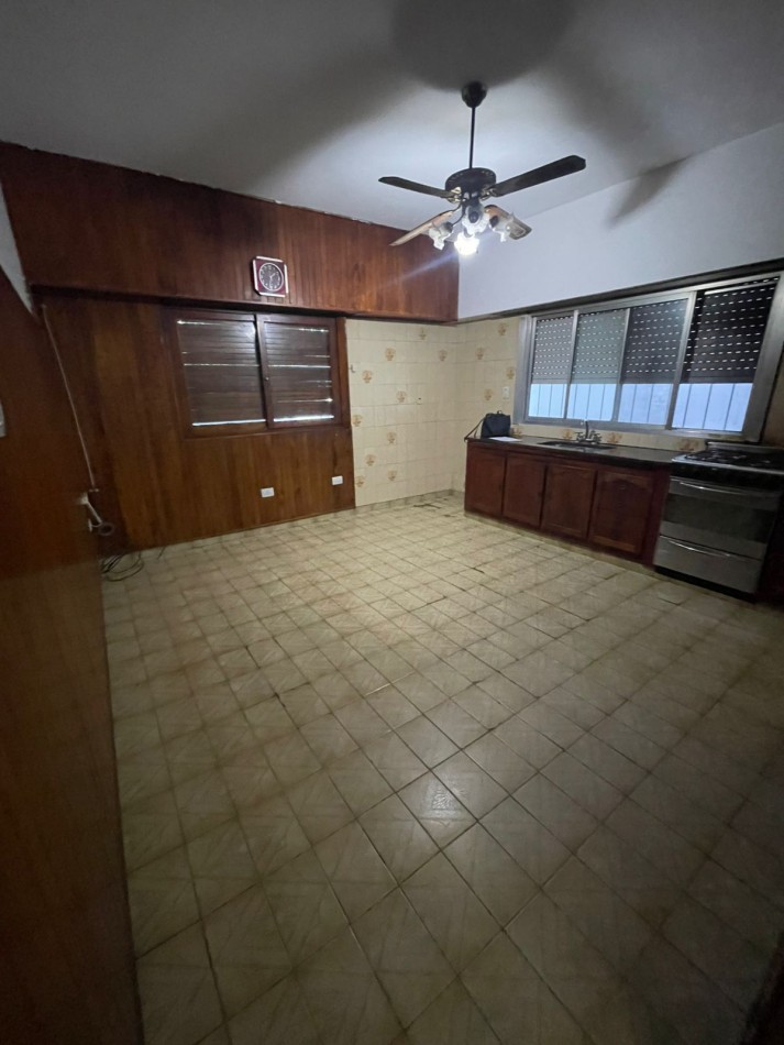 EXCELENTE CASA EN ALQUILER DE 3 AMBIENTES
