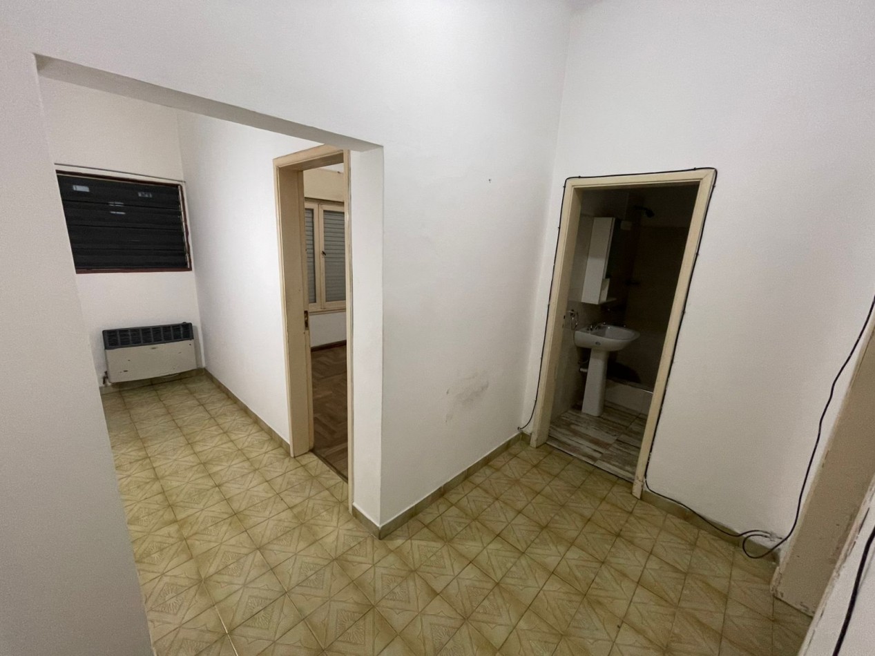 EXCELENTE CASA EN ALQUILER DE 3 AMBIENTES