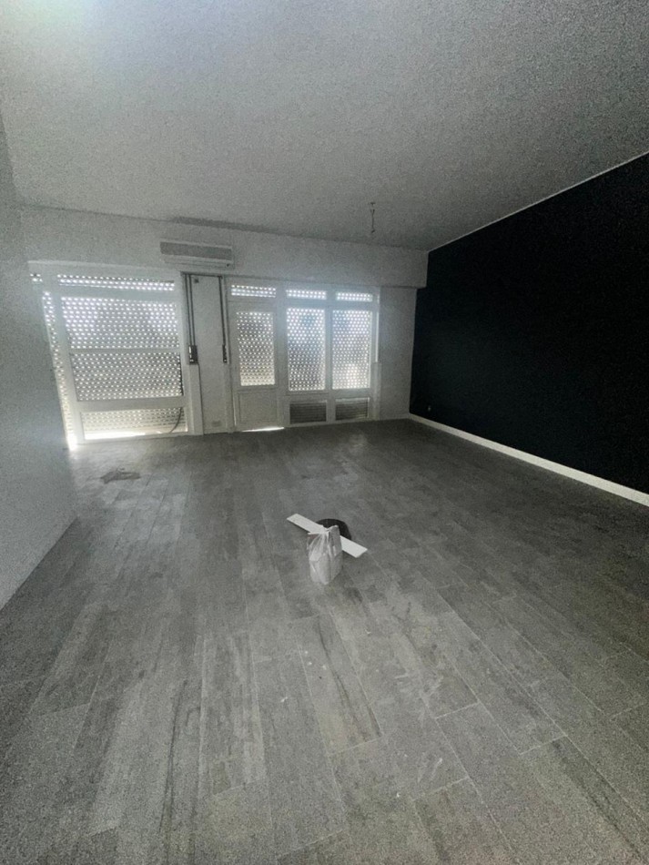 SE ALQUILA AMPLIO DEPARTAMENTO DE 3 AMBIENTES - VILLA DOMINICO