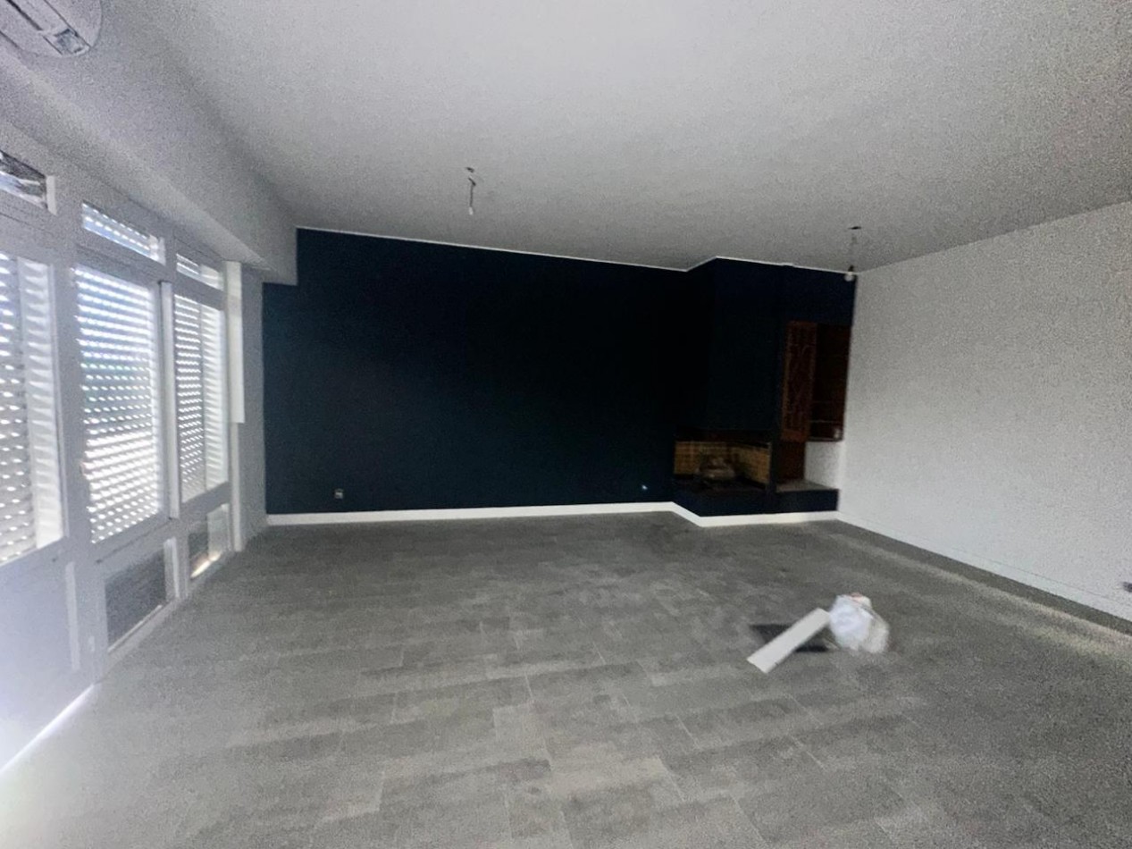 SE ALQUILA AMPLIO DEPARTAMENTO DE 3 AMBIENTES - VILLA DOMINICO