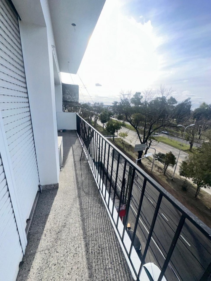 SE ALQUILA AMPLIO DEPARTAMENTO DE 3 AMBIENTES - VILLA DOMINICO