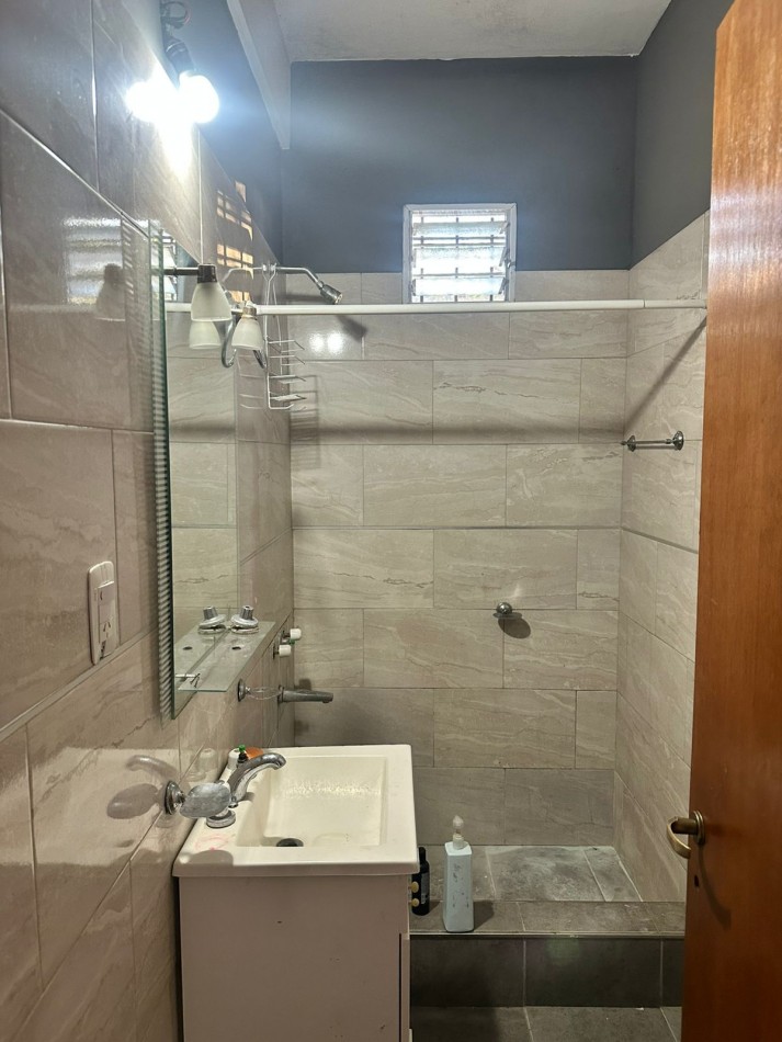 SE ALQUILA DEPTO 2 AMBIENTES - BERAZATEGUI OESTE