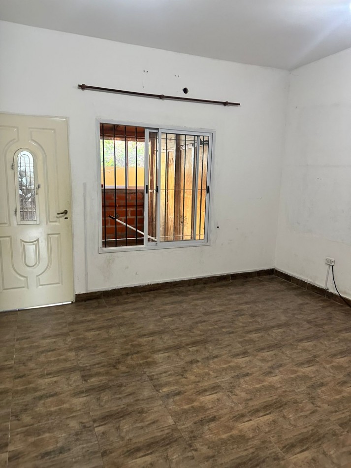 SE ALQUILA DEPTO 2 AMBIENTES - BERAZATEGUI OESTE