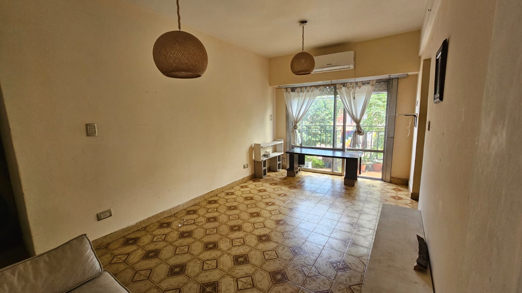 DEPARTAMENTO 3 AMBIENTES EN ALQUILER - QUILMES OESTE