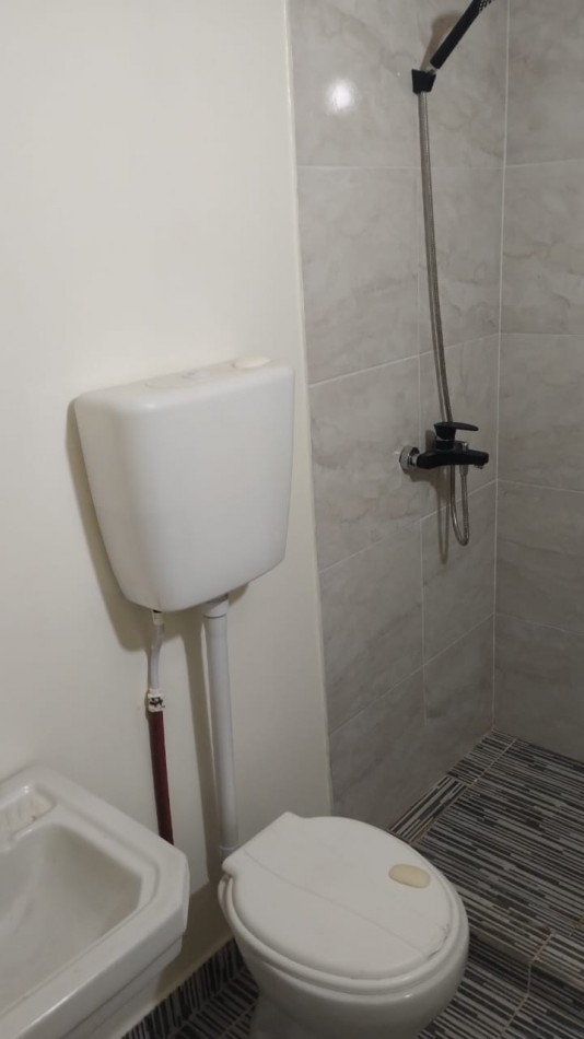 SE ALQUILA LOCAL COMERCIAL