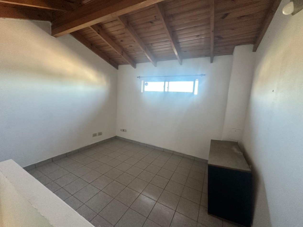 ALQUILER DUPLEX DE 4 AMBIENTES - QUILMES OESTE