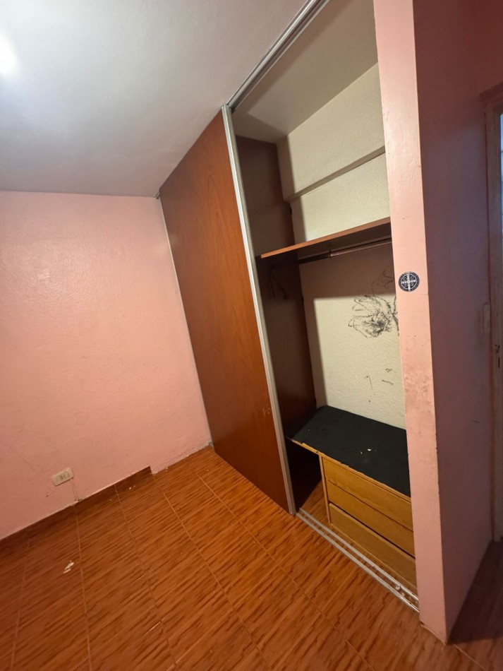 SE VENDE DEPARTAMENTO 4 AMBIENTES - QUILMES