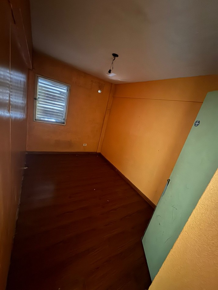 SE VENDE DEPARTAMENTO 4 AMBIENTES - QUILMES