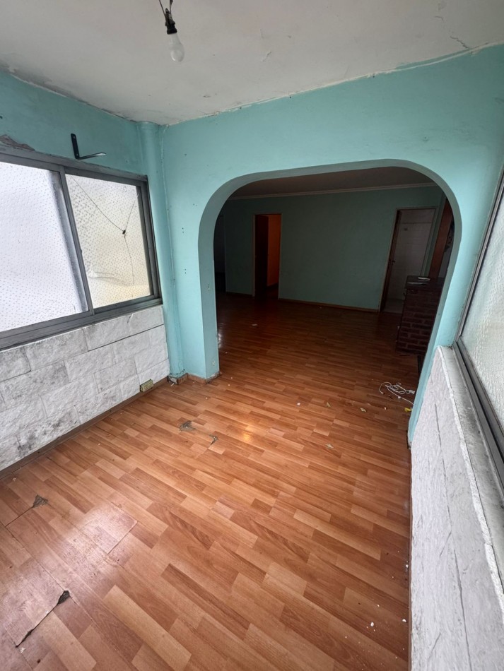 SE VENDE DEPARTAMENTO 4 AMBIENTES - QUILMES