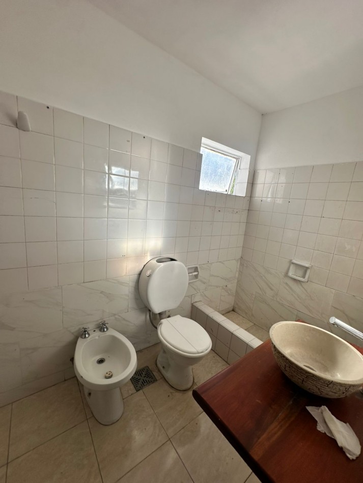 SE ALQUILA DEPARTAMENTO 4 AMBIENTES - QUILMES