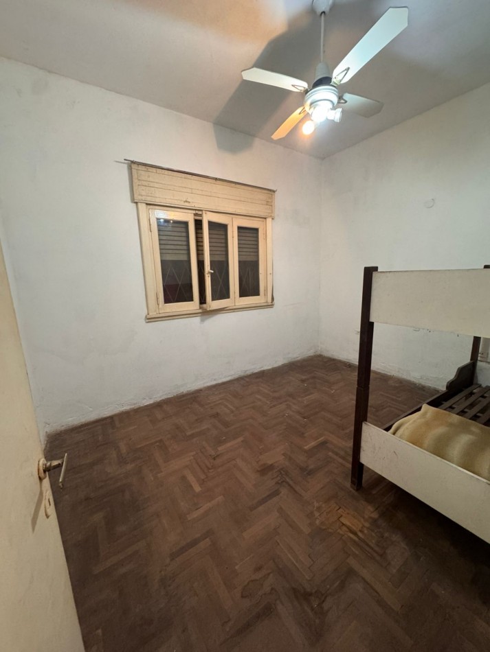 CASA EN VENTA IDEAL INVERSIONISTA - SOBRE ZONA COMERCIAL