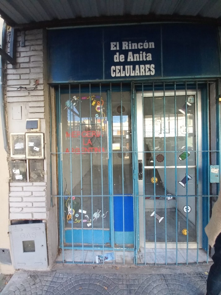 LOCAL EN ALQUILER - SOBRE AVENIDA - QUILMES OESTE