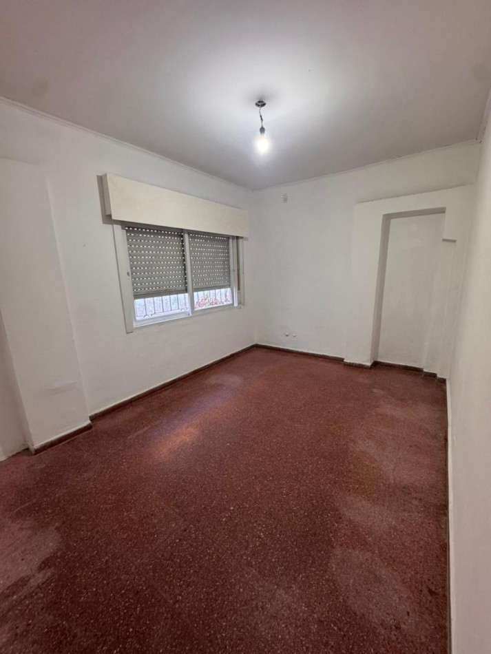Se alquila CASA 3 ambientes en Florencio Varela