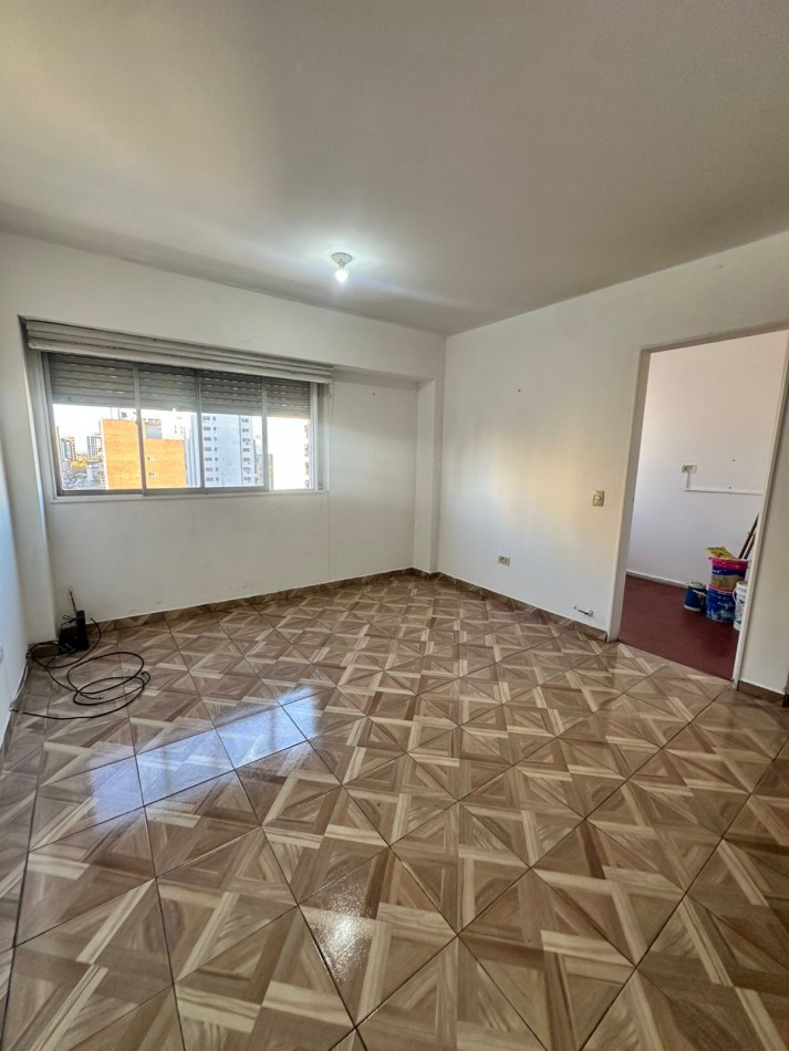 SE ALQUILA DEPARTAMENTO 2 AMBIENTES EN QUILMES CENTRO