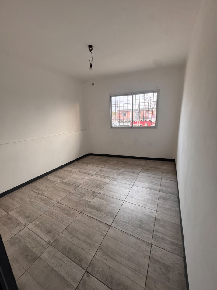 DEPARTAMENTO 3 AMBIENTES EN ALQUILER - QUILMES OESTE
