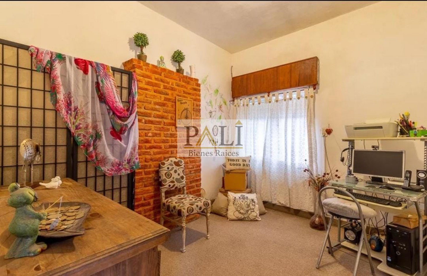 Oportunidad Casa 4 ambientes con piscina en Florencio Varela