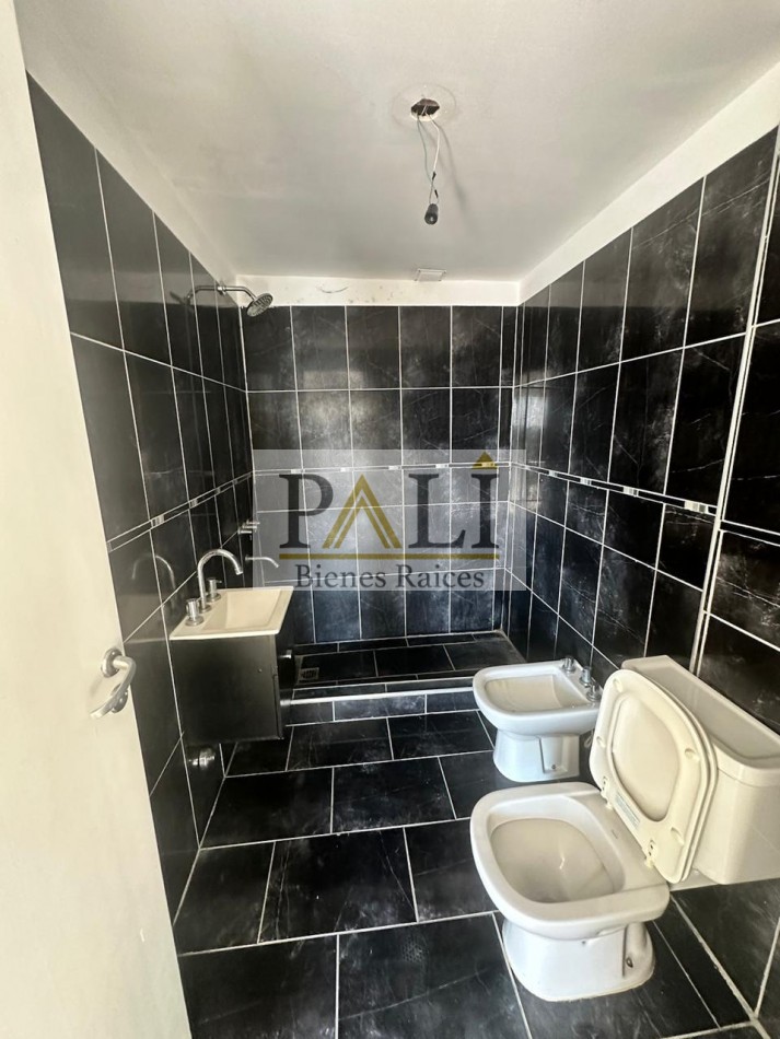 SE VENDE DEPARTAMENTO 2 AMBIENTES - FLOENCIO VARELA CENTRO