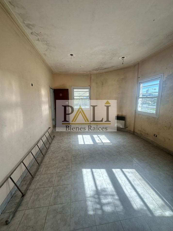 SE ALQUILAN 2 OFICINAS EN EL PATO