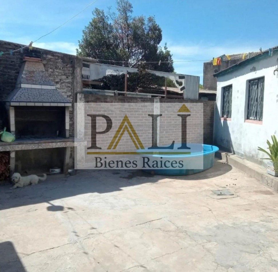 OPORTUNIDAD CASA 4 AMBIENTES EN VENTA - QUILMES OESTE