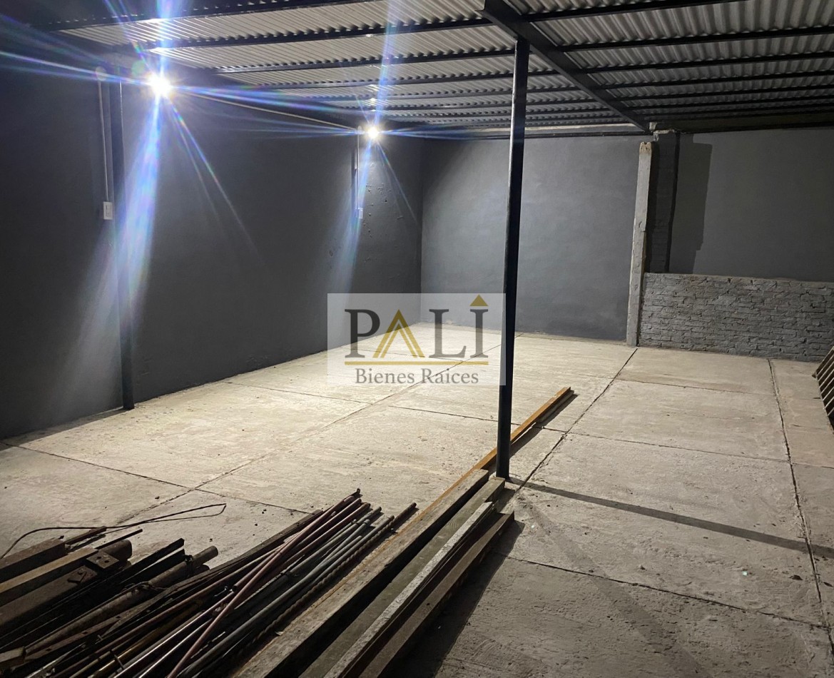 EXCELENTE DEPOSITO EN ALQUILER - QUILMES OESTE