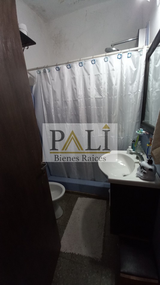 PH de 2 plantas EN VENTA - Quilmes Oeste - APTA CREDITO