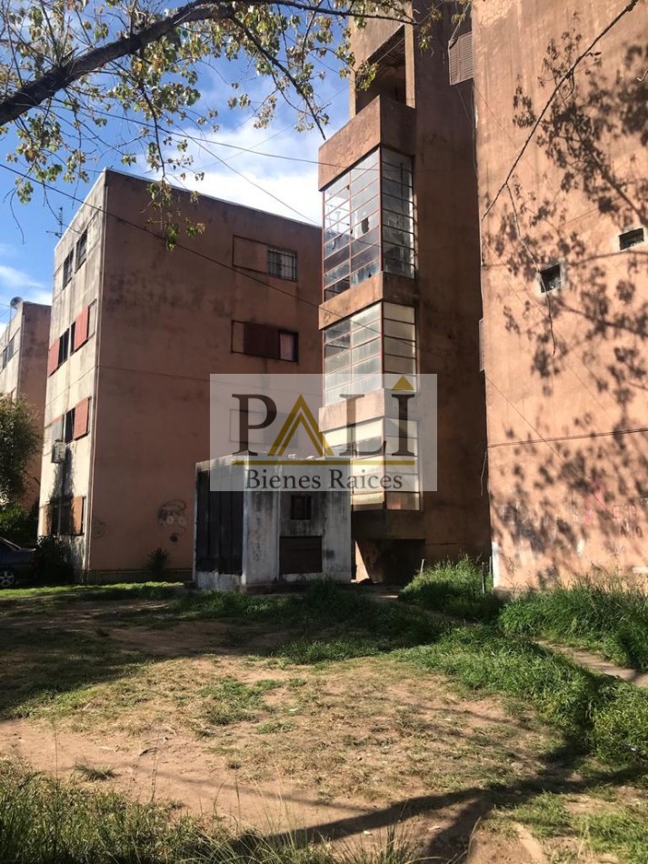 ALQUILER Departamento 3 ambientes - Florencio Varela