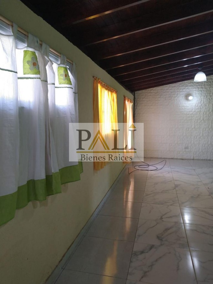 OPORTUNIDAD VENTA URGENTE - amplia Casa en excelente ubicacion