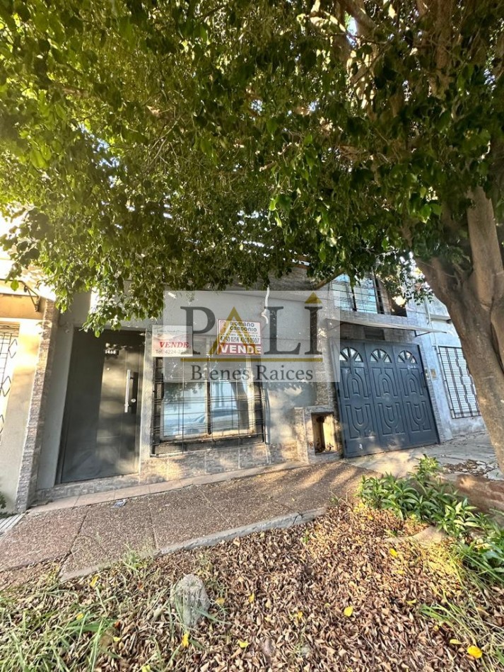 PH de 2 plantas EN VENTA - Quilmes Oeste - APTA CREDITO