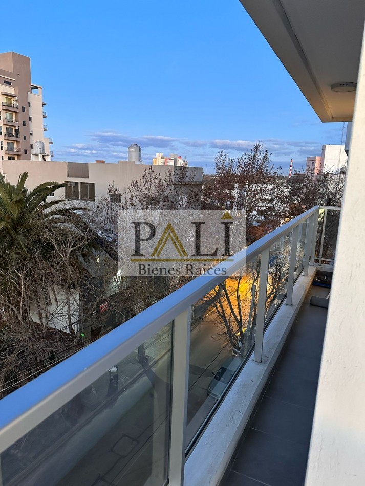 EXCELENTE DEPARTAMENTO 2 AMBIENTES EN ALQUILER - BERAZATEGUI CENTRO