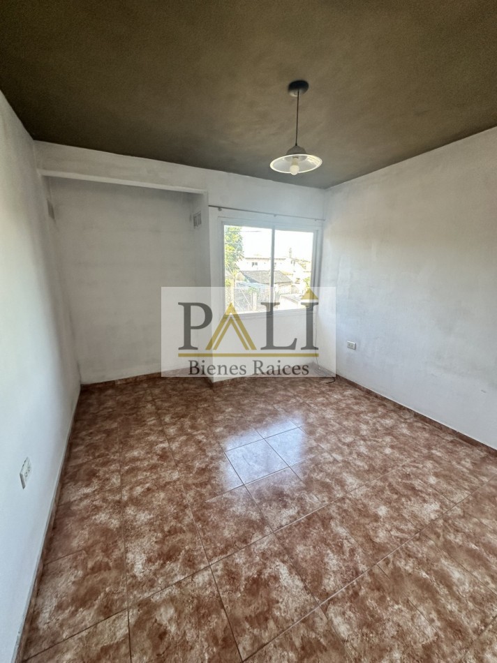 Alquiler duplex 4 ambientes Florencio Varela 