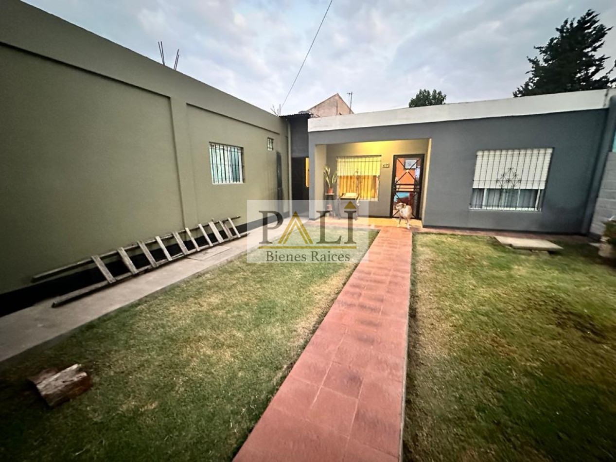 Casa con Departamento a la Venta APTA CREDITO HIPOTECARIO- Berazategui Oeste