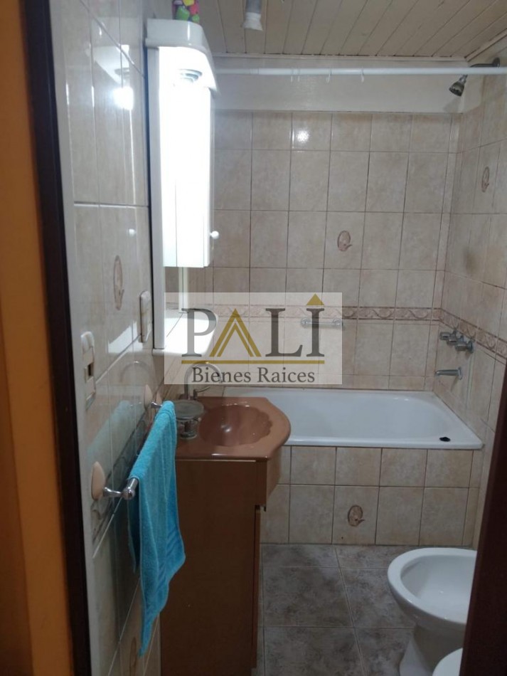 OPORTUNIDAD VENTA URGENTE - amplia Casa en excelente ubicacion